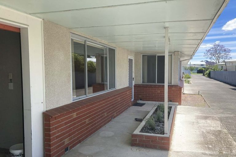 Photo of property in 4/2 King Street, Taradale, Napier, 4112