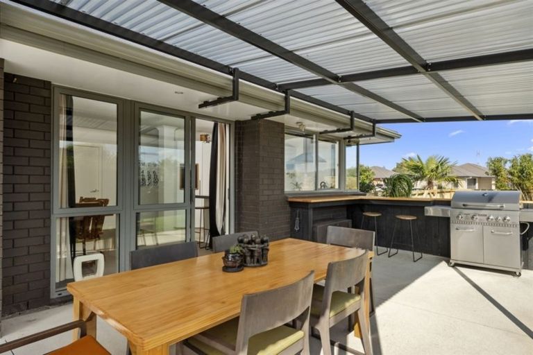 Photo of property in 133 Doncaster Drive, Papamoa Beach, Papamoa, 3118