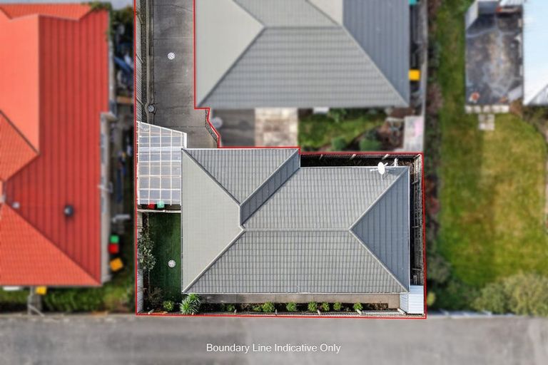 Photo of property in 4/67 Marshland Road, Shirley, Christchurch, 8013
