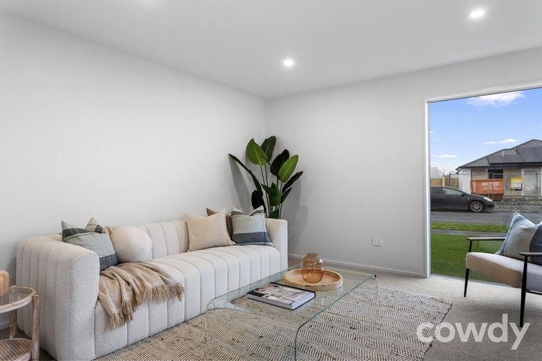 Photo of property in 11 Waterford Farm Road, Halswell, Christchurch, 8025