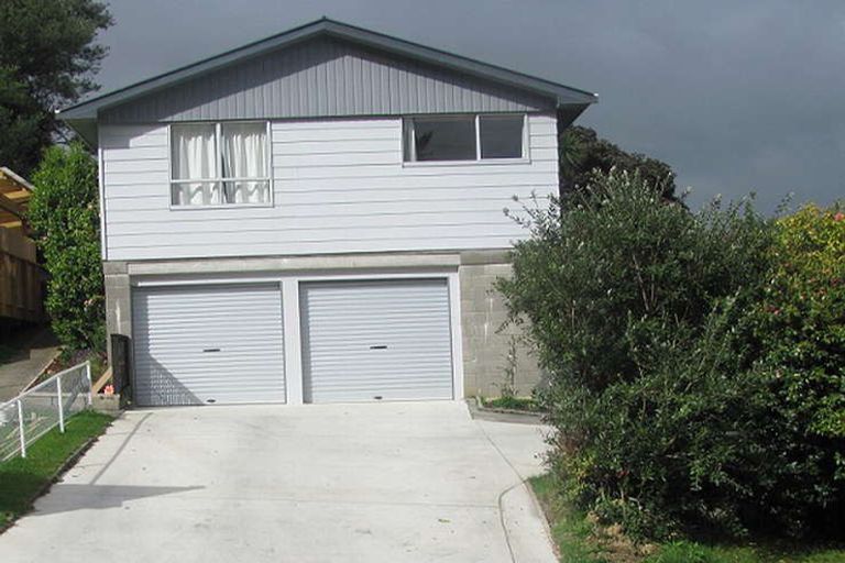 Photo of property in 8 Mamaku Street, Paraparaumu, 5032