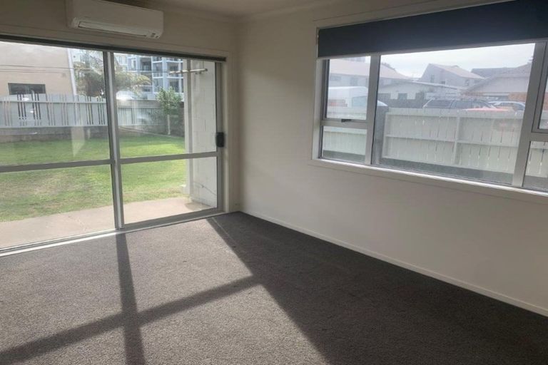 Photo of property in 40m Maunganui Road, Mount Maunganui, 3116