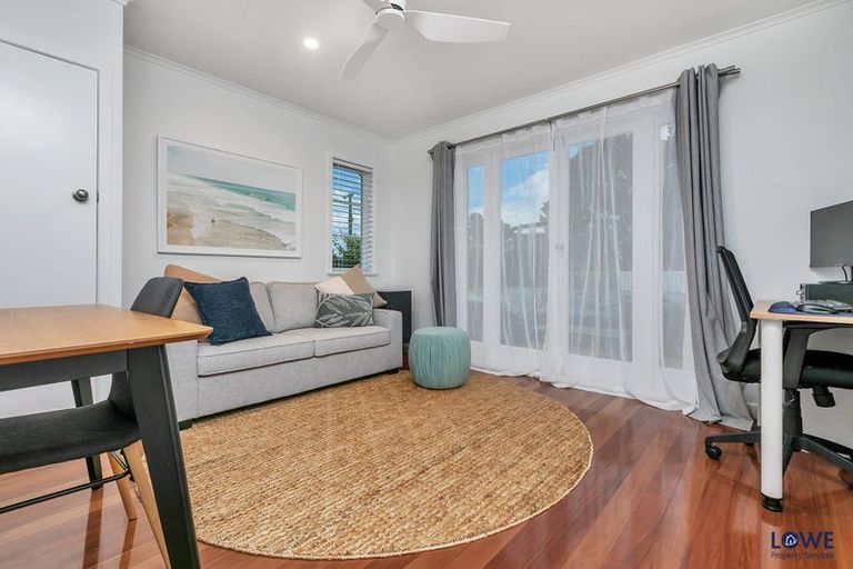 Photo of property in 4 Birkley Road, Bayswater, Auckland, 0622