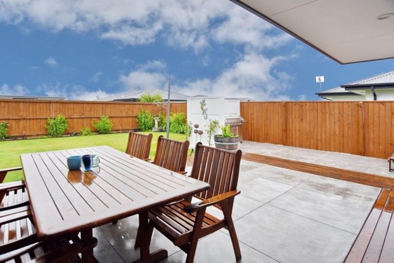 Photo of property in 23 Sutherland Drive, Kaiapoi, 7630