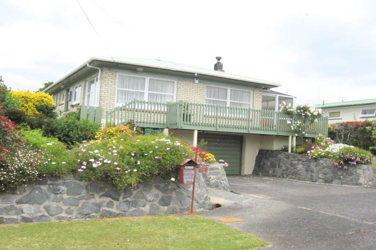 Photo of property in 38 Royston Street, Rosehill, Papakura, 2113