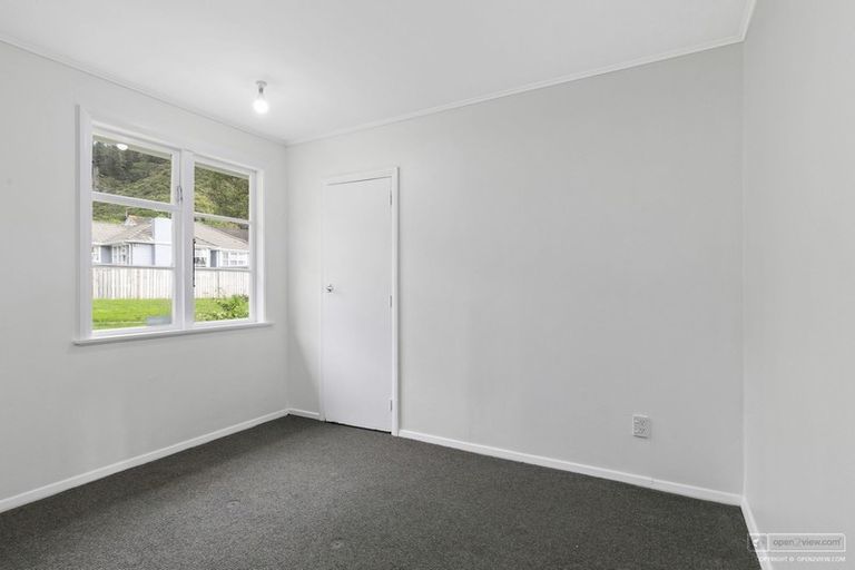 Photo of property in 204 Rata Street, Naenae, Lower Hutt, 5011