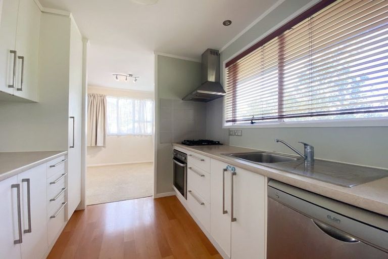 Photo of property in 1/12 Newstead Avenue, Browns Bay, Auckland, 0632