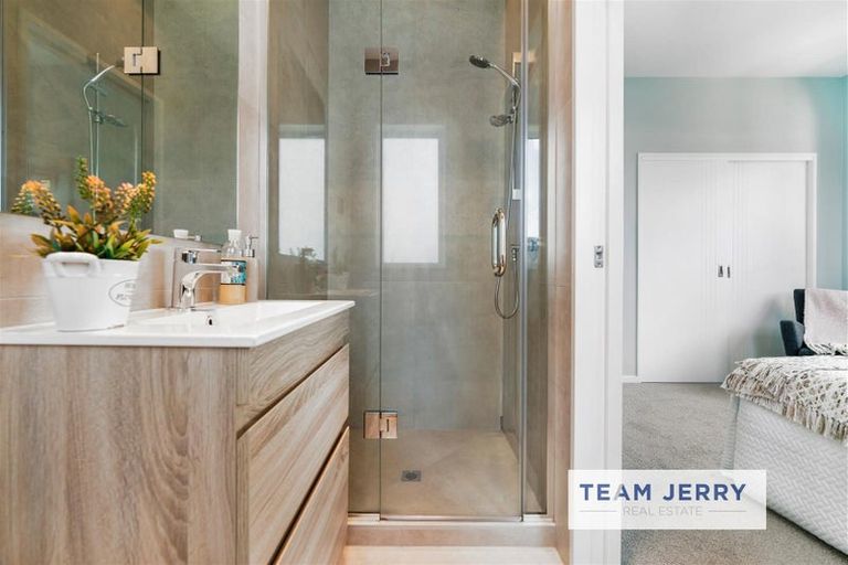 Photo of property in 1 Archibald Lane, Opaheke, Papakura, 2113