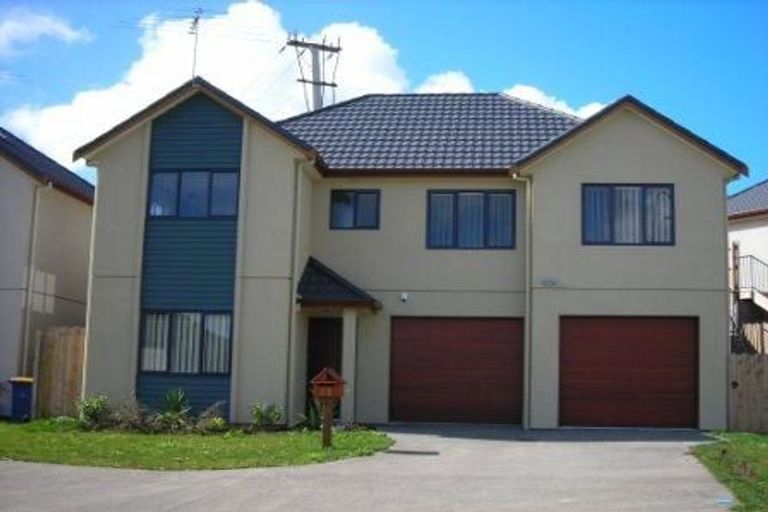 Photo of property in 33 Sonoma Crescent, Oteha, Auckland, 0632
