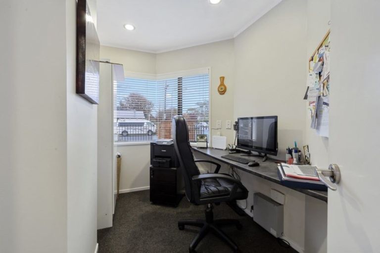 Photo of property in 12 Maeroa Road, Beerescourt, Hamilton, 3200