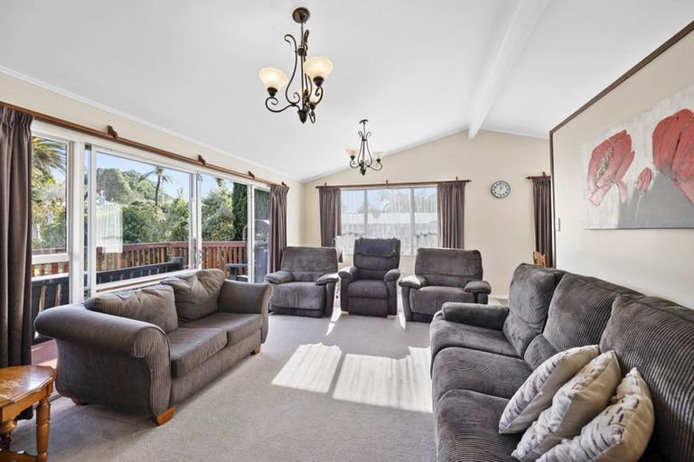 Photo of property in 1 Wayne Place, Ferndale, New Plymouth, 4310