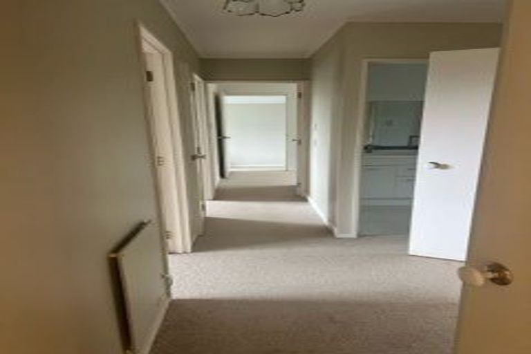 Photo of property in 2 Sunvale Place, Gate Pa, Tauranga, 3112