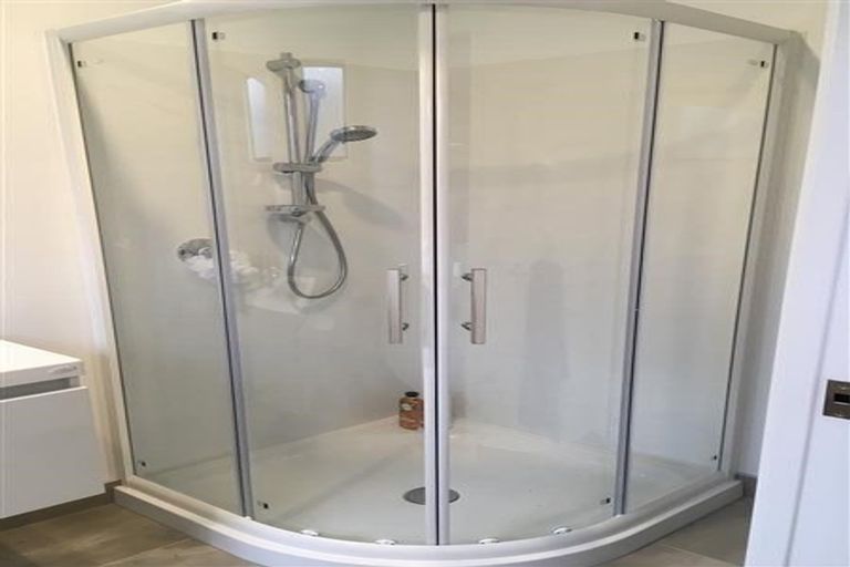 Photo of property in 1 Lauder Street, Lake Hayes, Queenstown, 9304