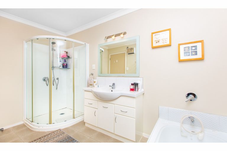 Photo of property in 3 Robinson Street, Cambridge, 3434