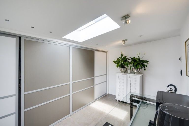 Photo of property in 46 Hikanui Drive, Havelock North, 4130