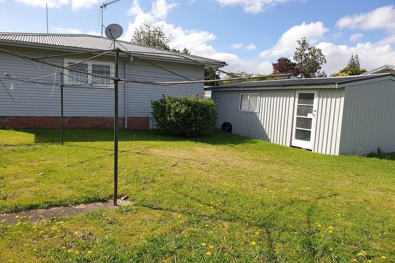 Photo of property in 1/16 Cambridge Road, Manurewa, Auckland, 2102