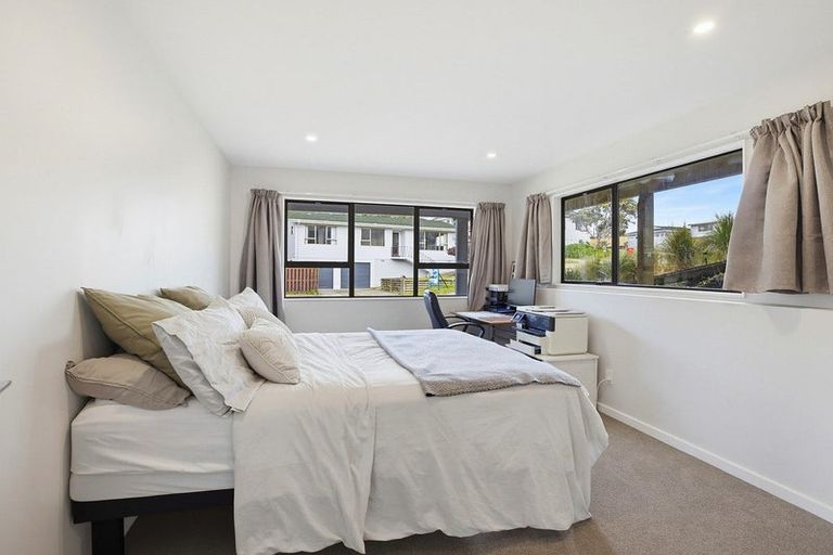 Photo of property in 129 Pope Street, Camborne, Porirua, 5026