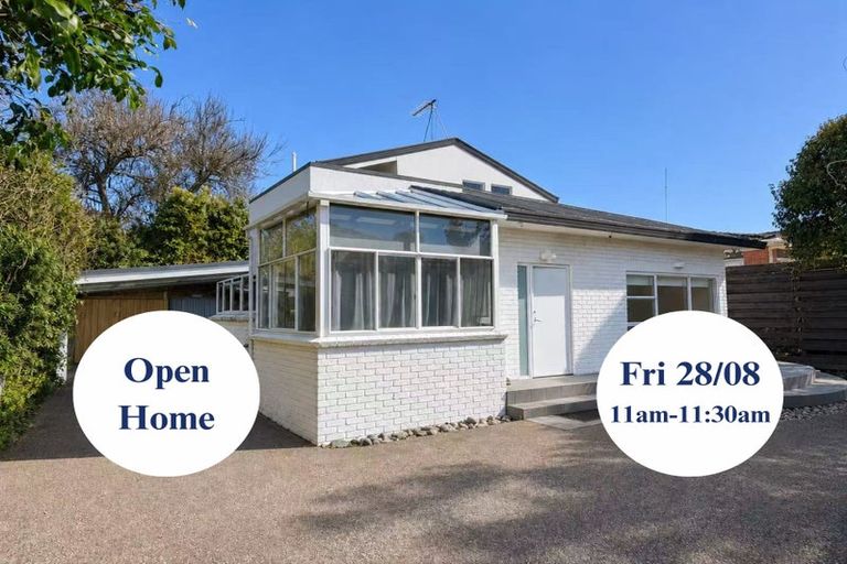 Photo of property in 2/14 Taharoto Road, Takapuna, Auckland, 0622