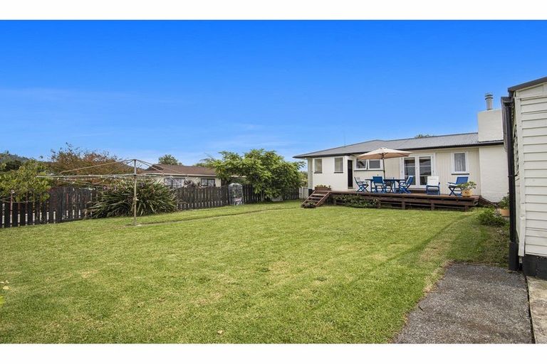 Photo of property in 27 Hinau Street, Tikipunga, Whangarei, 0112