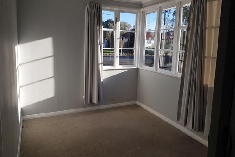 Photo of property in 24 Bibby Street, Waipawa, 4210