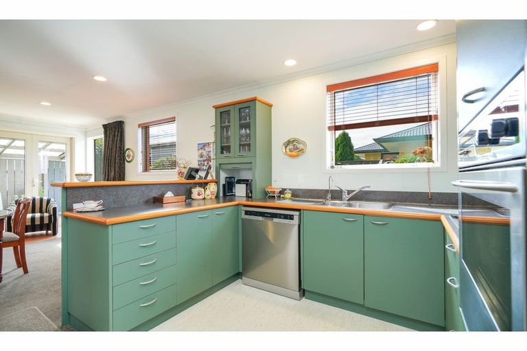 Photo of property in 73 Exmouth Street, Waverley, Invercargill, 9810