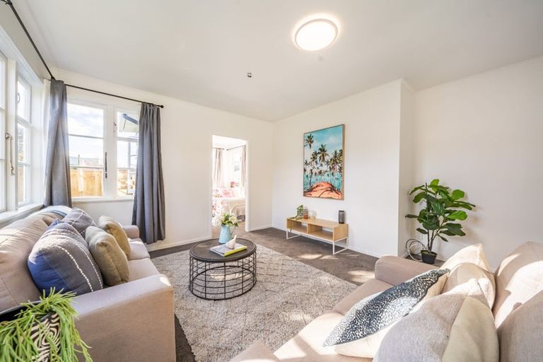 Photo of property in 25 Poole Street, Taita, Lower Hutt, 5011