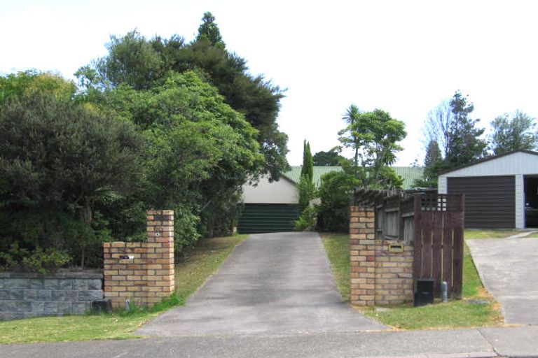 Photo of property in 2/39 Gatman Street, Birkdale, Auckland, 0626