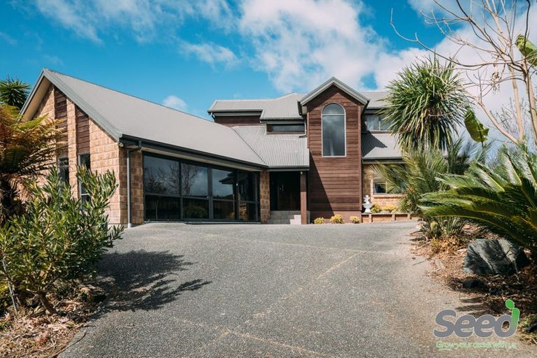Photo of property in 10 Grenache Place, Rototuna, Hamilton, 3210