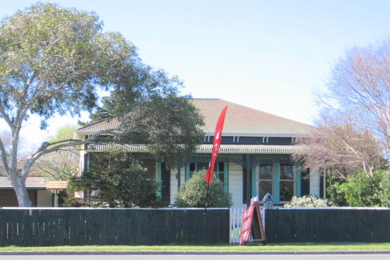 Photo of property in 30 Russell Street, Foxton, 4814