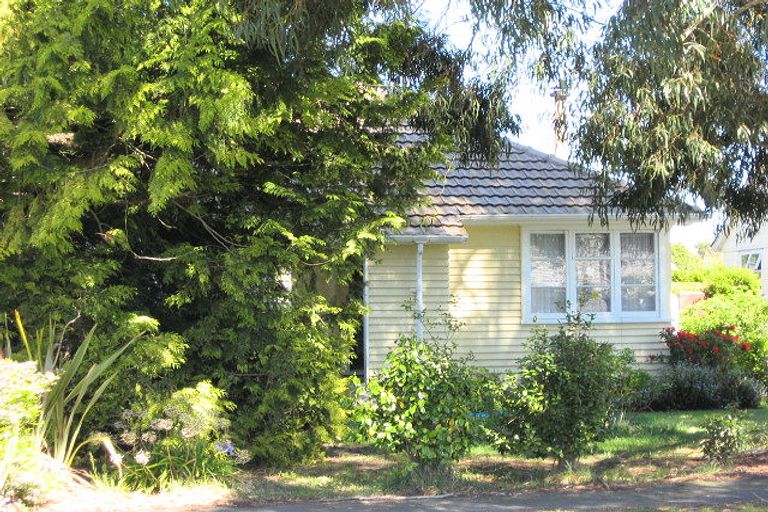 Photo of property in 3 Lindon Street, Rangiora, 7400