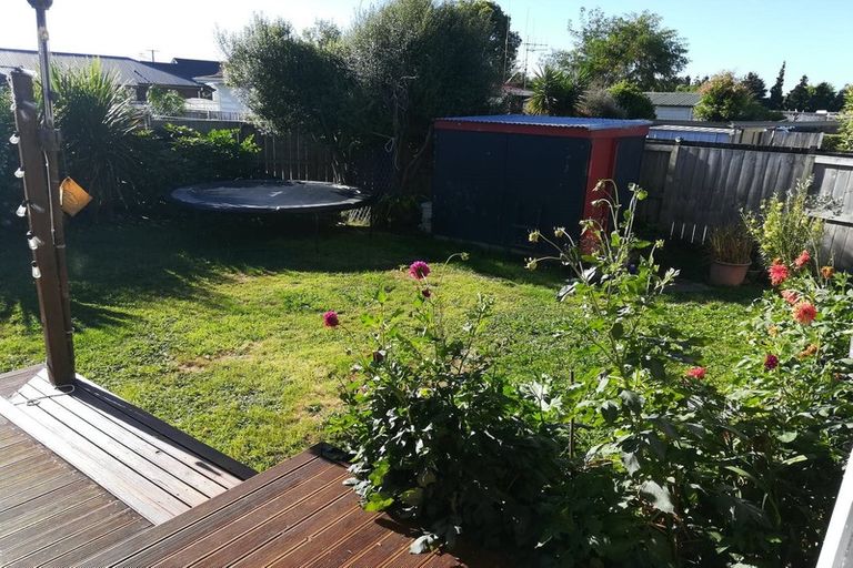 Photo of property in 19 Willis Street, Bader, Hamilton, 3206