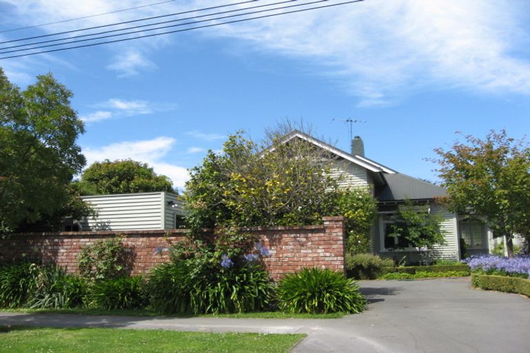 Photo of property in 2/10 Poynder Avenue, Merivale, Christchurch, 8014