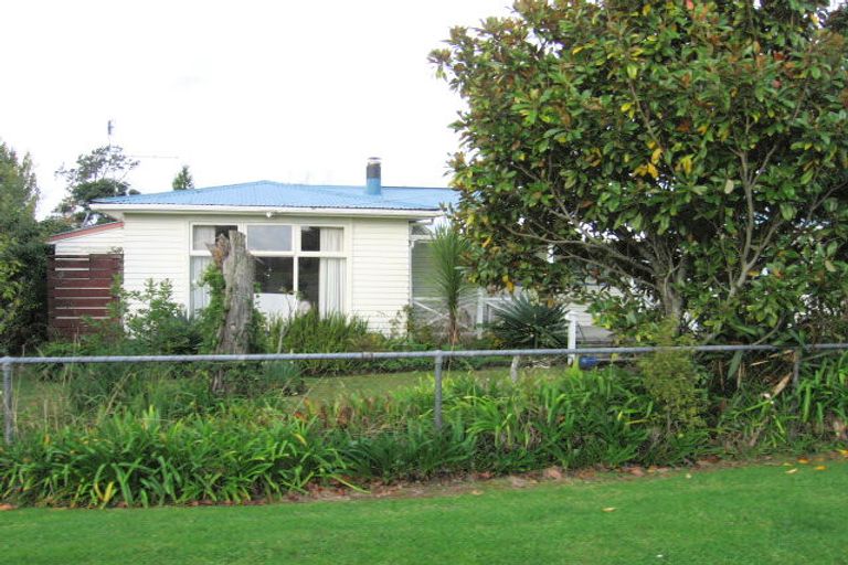 Photo of property in 11 Roland Road, Greenhithe, Auckland, 0632