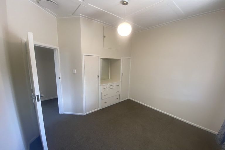 Photo of property in 1 Nikau Road, Otahuhu, Auckland, 1062