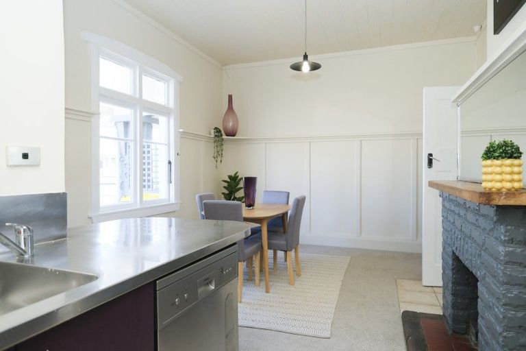 Photo of property in 25 Swinburn Street, Dannevirke, 4930