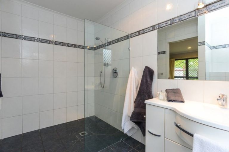 Photo of property in 8 Otatara Road, Taradale, Napier, 4112