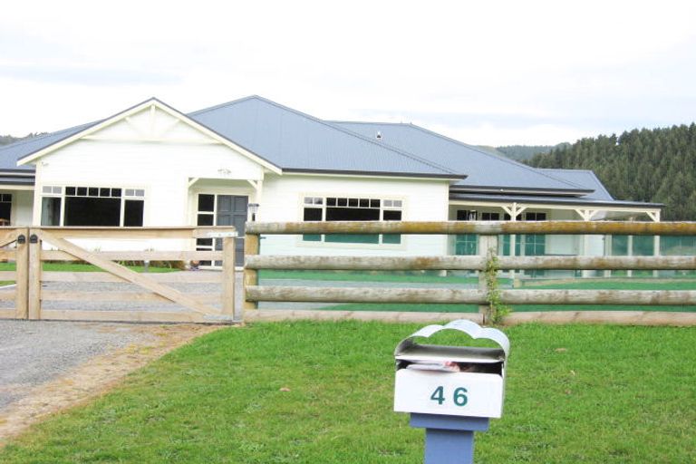 Photo of property in 46 Mahaki Road, Nikau Valley, Paraparaumu, 5032