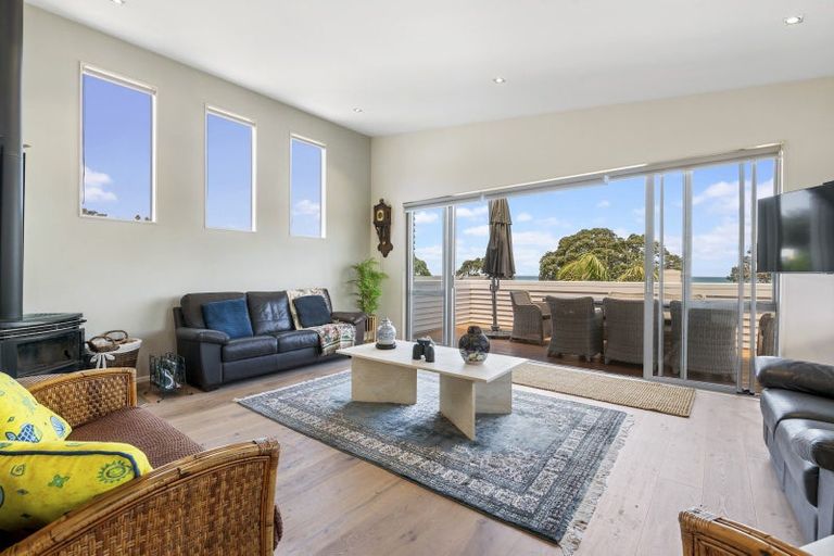Photo of property in 40a Matakatia Parade, Matakatia, Whangaparaoa, 0930