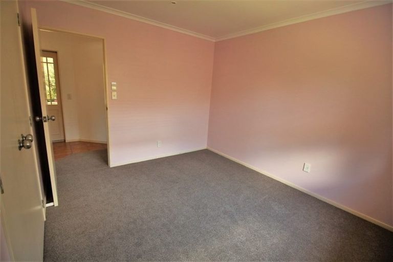 Photo of property in 100 Dixon Road, Glenview, Hamilton, 3206