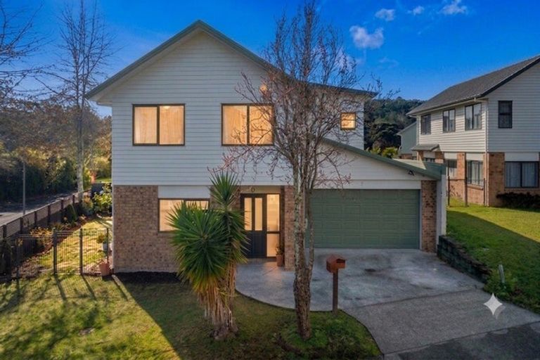 Photo of property in 7 Newfound Way, Glen Eden, Auckland, 0602
