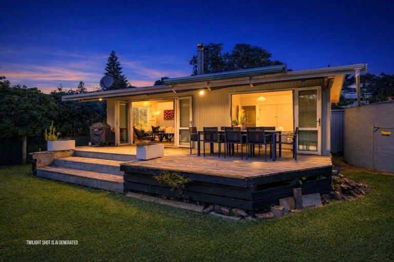 Photo of property in 13 Wigmore Crescent, Hahei, Whitianga, 3591
