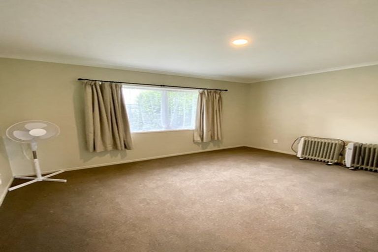 Photo of property in 62 Sunstone Crescent, Brown Owl, Upper Hutt, 5018