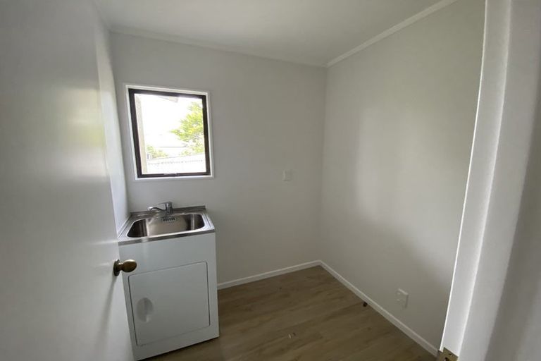 Photo of property in 13 Bury Grove, Strathmore Park, Wellington, 6022