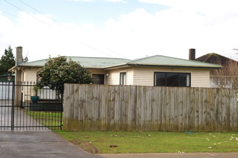 Photo of property in 4 Forbes Road, Favona, Auckland, 2024