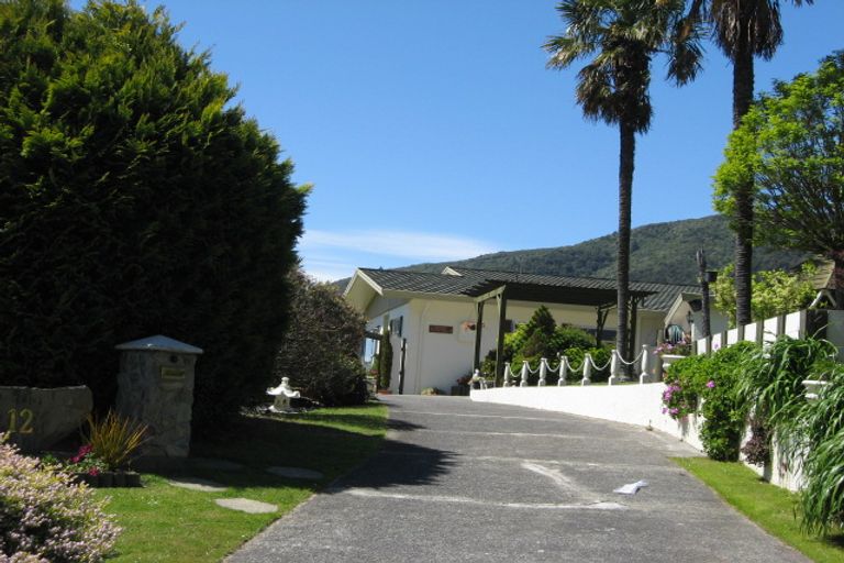 Photo of property in 12 Dorset Street, Picton, 7220