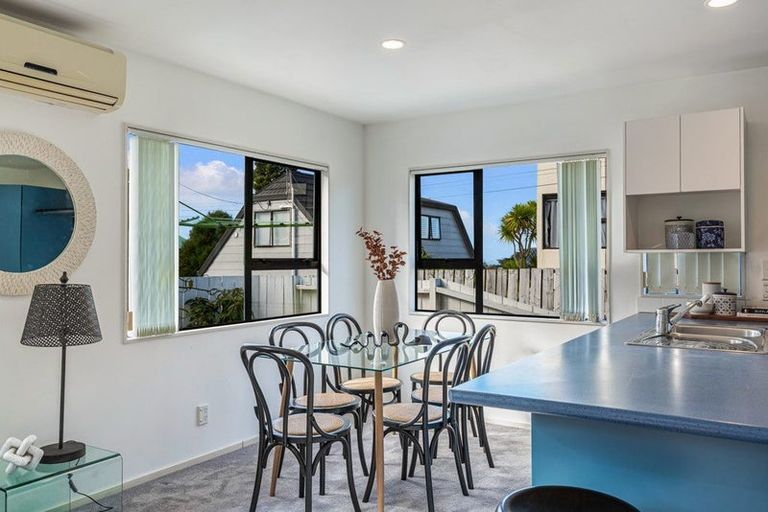 Photo of property in 217a Onewa Road, Birkenhead, Auckland, 0626