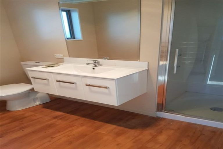 Photo of property in 3 South Crescent, Amberley, 7481