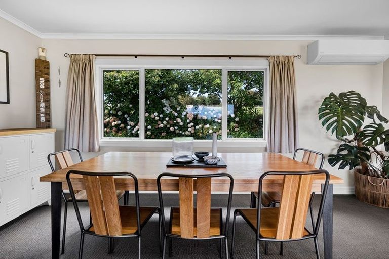 Photo of property in 167 Henwood Road, Paraite, New Plymouth, 4372