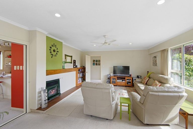 Photo of property in 10 Coleman Place, Darfield, 7510