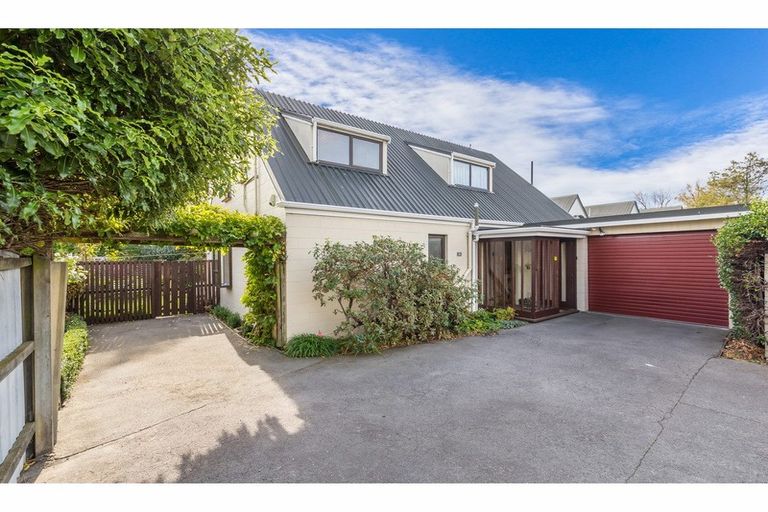 Photo of property in 2/38 Onslow Street, St Albans, Christchurch, 8014